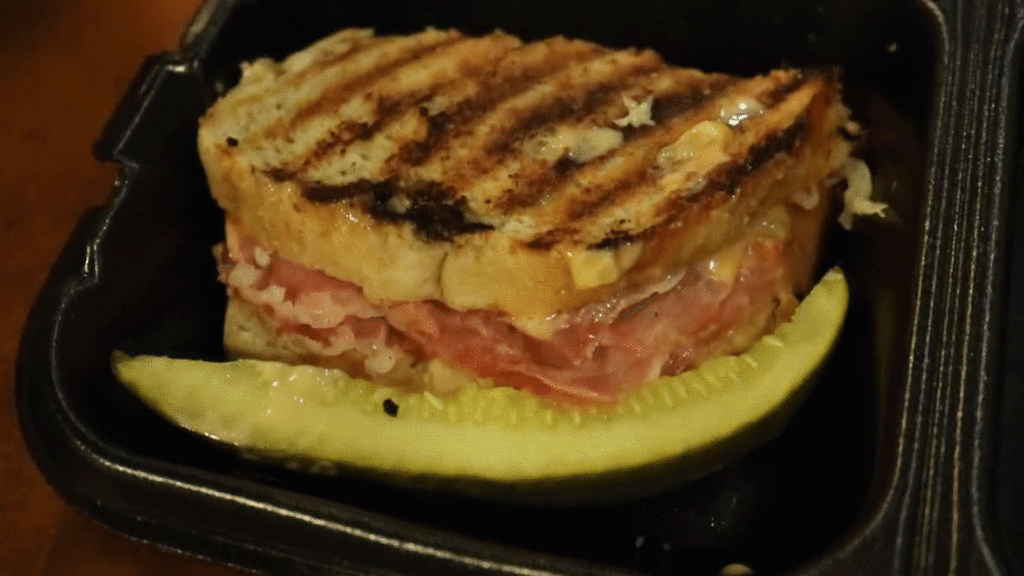 Gif of Palmer’s Deli reuben sandwich.